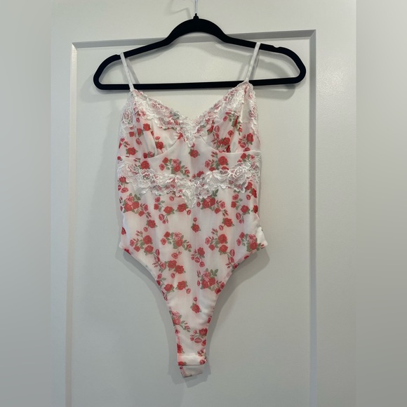 Tiger Mist Roselle Bodysuit - Picture 2 of 7